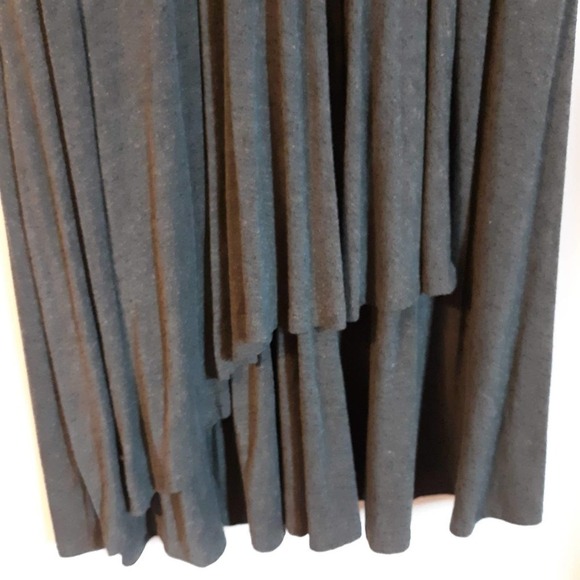 Torrid Gray Knit Faux Wrap Dress Sz 00 (10) Sleeveless Pockets Cascading Skirt - Picture 4 of 10